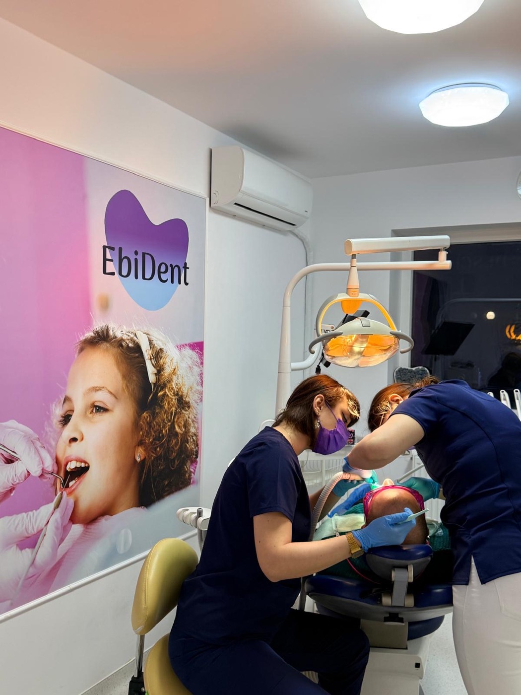Acomodarea copilului cu medicul la EbiDent